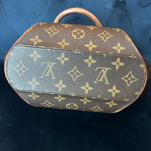 AUTHENTIC Louis Vuitton Ellipse PM - Picture 5 of 16